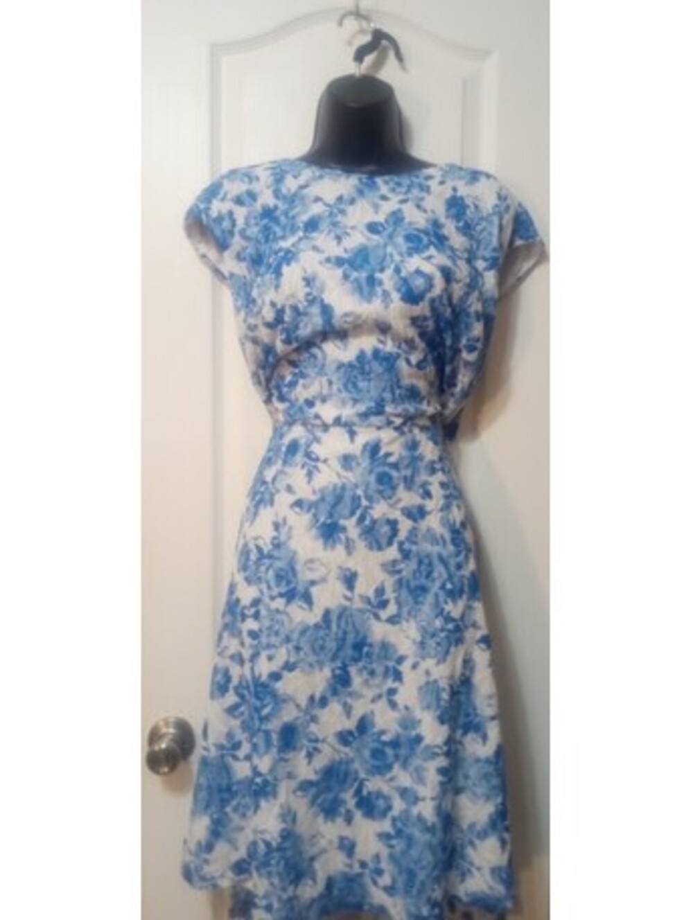 LeslieâŻFayâŻBlueâŻFloralâŻLaceâŻDressâŻ|âŻSizeâŻ24WâŻ| NWOT